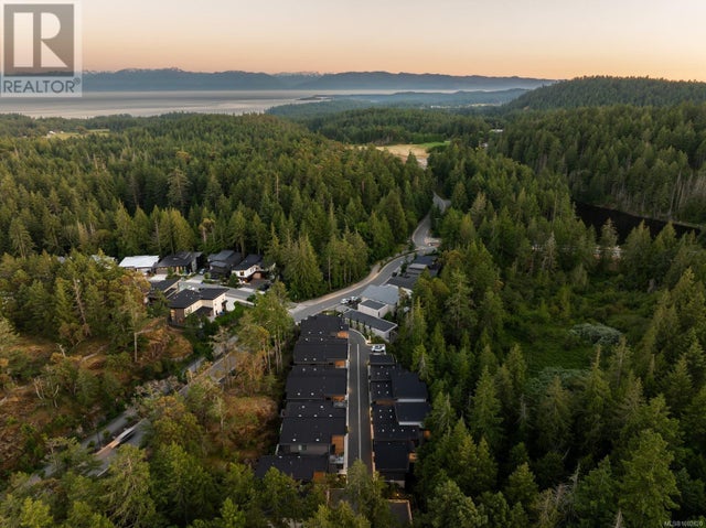 13 3921 Olympian Way, Colwood