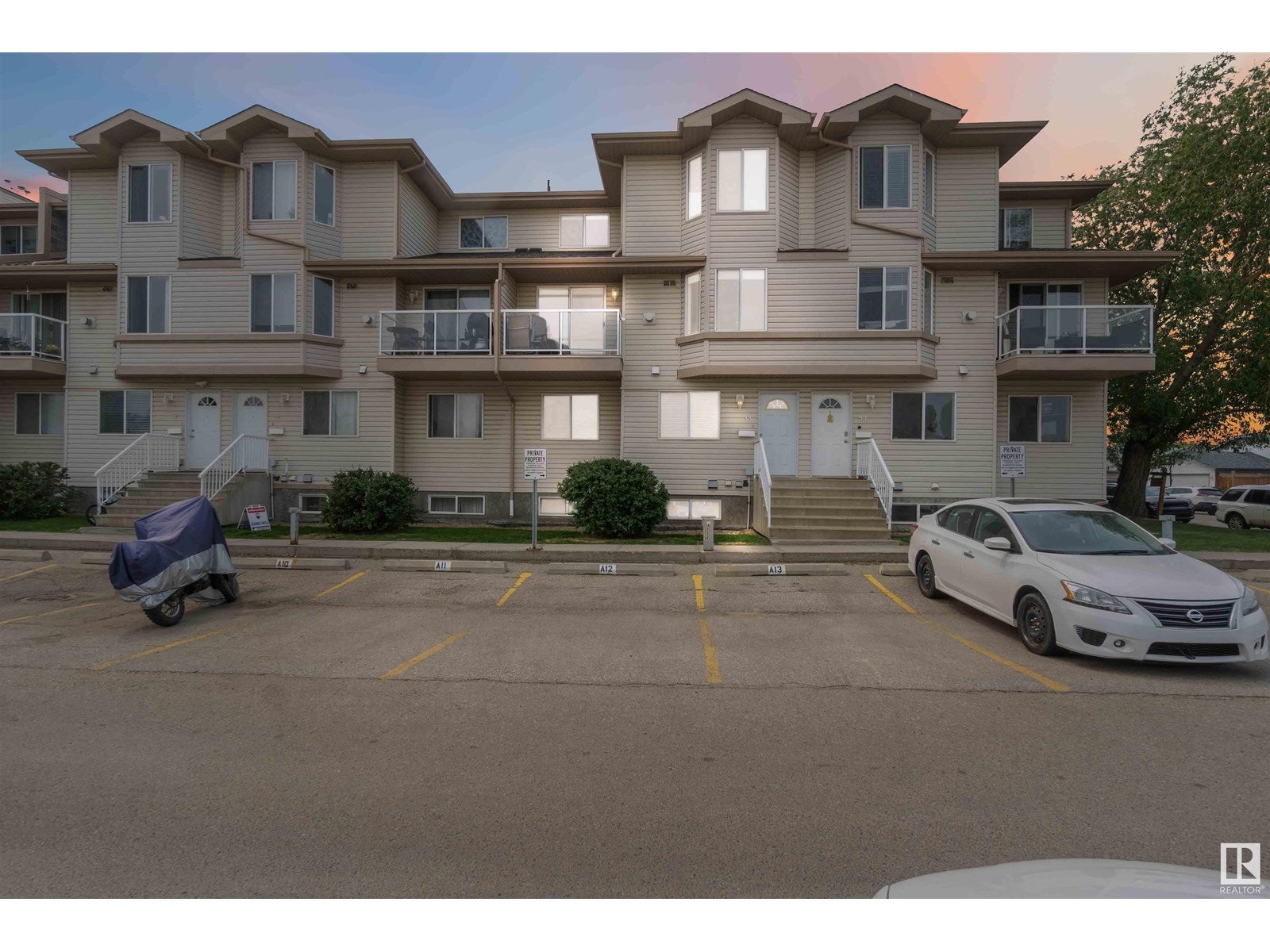 #53 2505 42 St Nw Nw, Edmonton