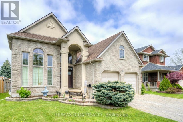 19 Redtail Court, St. Thomas