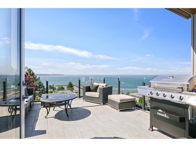 15095 Royal Avenue, White Rock