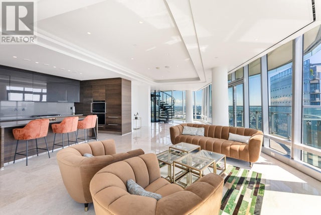 Ph3 1151 W Georgia Street, Vancouver