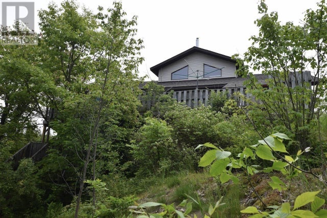 24 Dyke Street And 36 Hudson St, Blind River