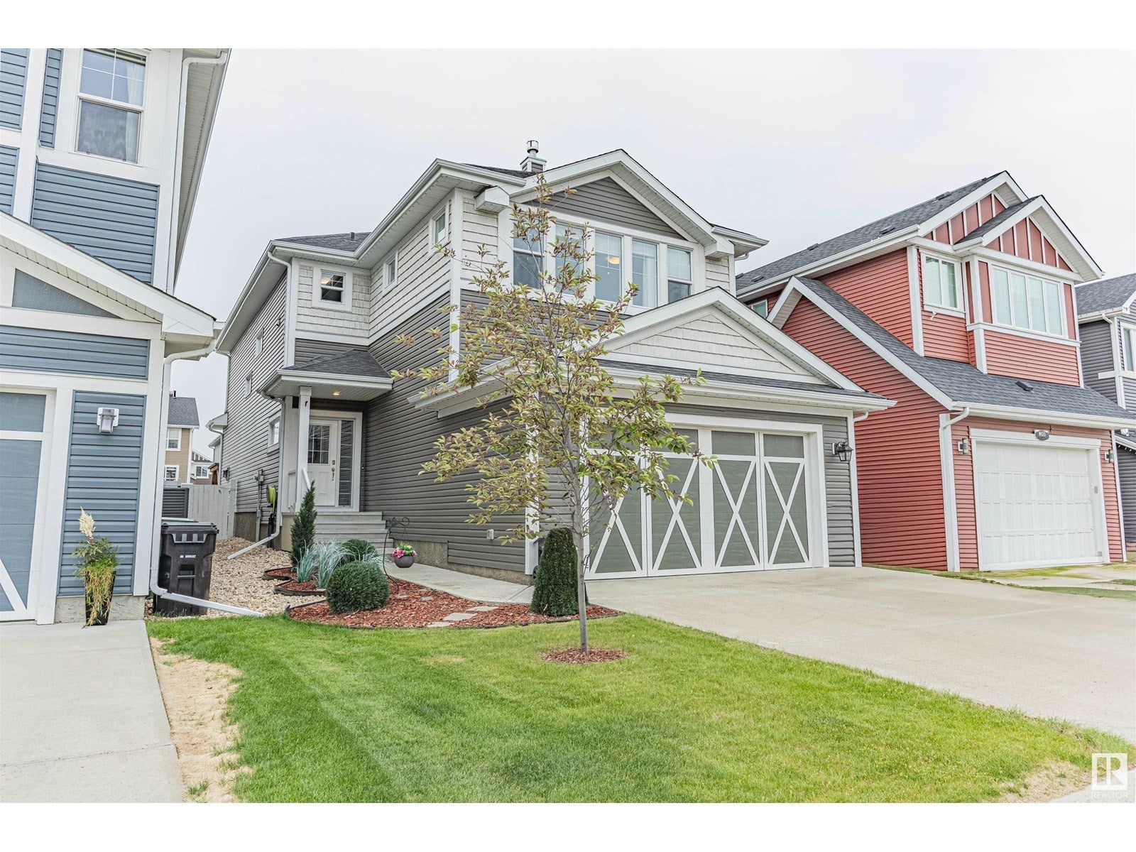 387 Simpkins Wd, Leduc