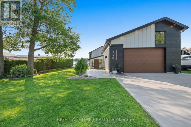 2120 Du Chateau Avenue, Clarence-Rockland