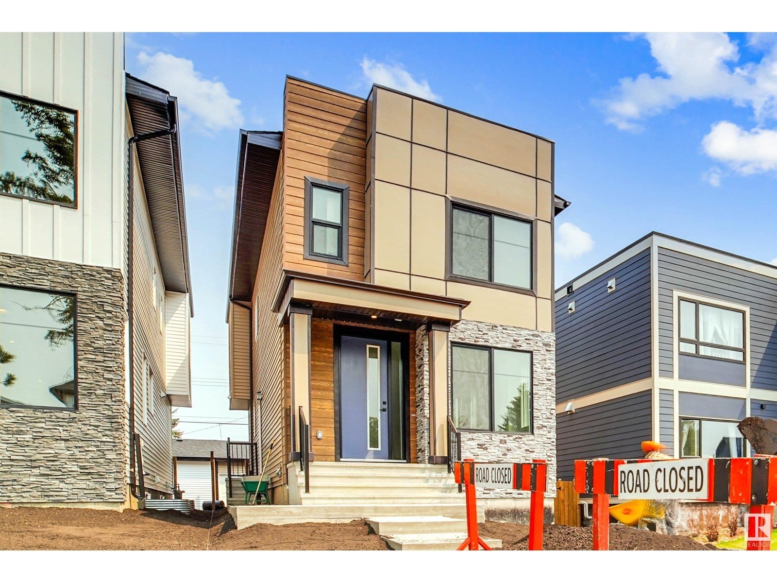 9811 155 St Nw, Edmonton