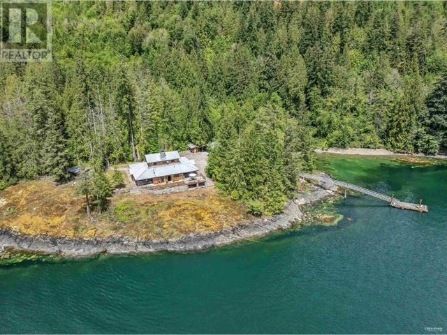 15781 East Egmont Shoreline, Egmont