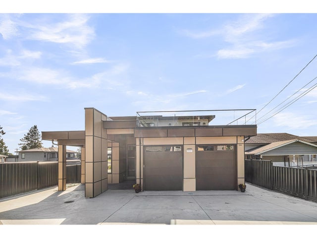 9087 112 Street, Delta