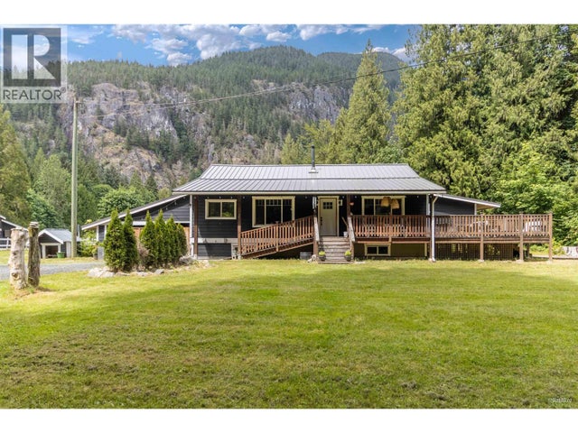 14848 Squamish Valley Road, Squamish