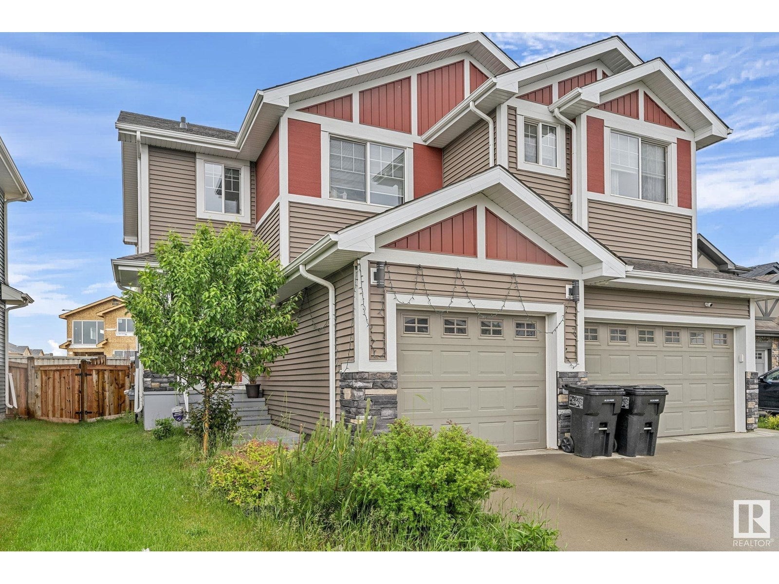 8812 223 St Nw Nw, Edmonton