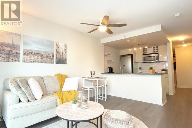 1801 233 Robson Street, Vancouver