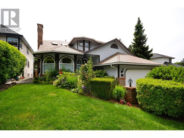 15 Parkwood Place, Port Moody