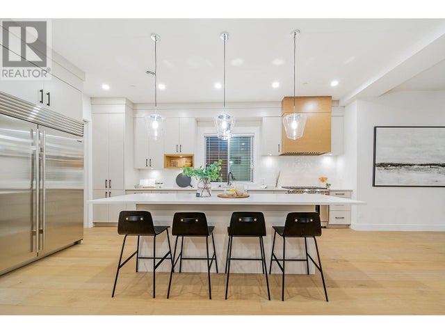 23a Glenmore Drive, West Vancouver