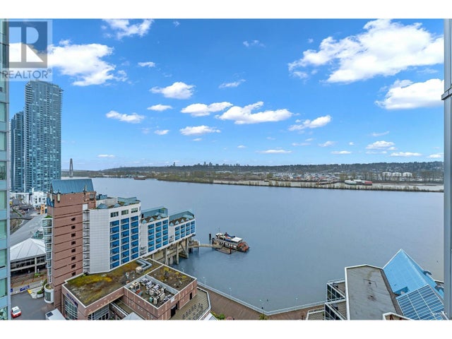 1709 988 Quayside Drive, New Westminster