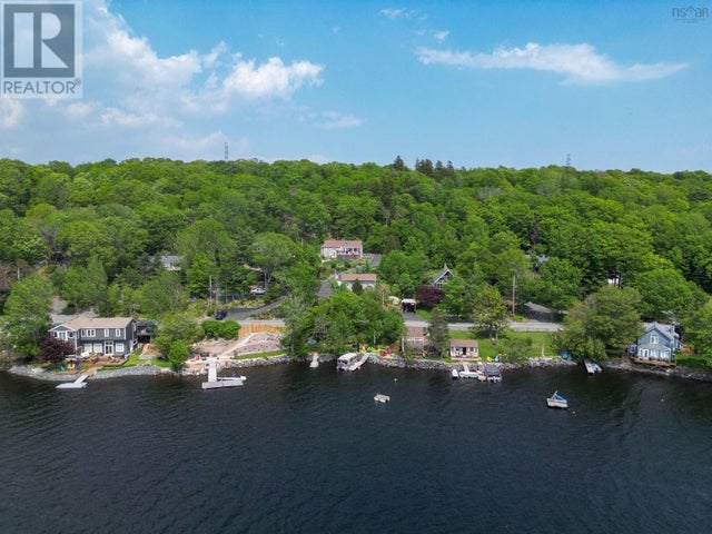 1900 Waverley Road, Waverley