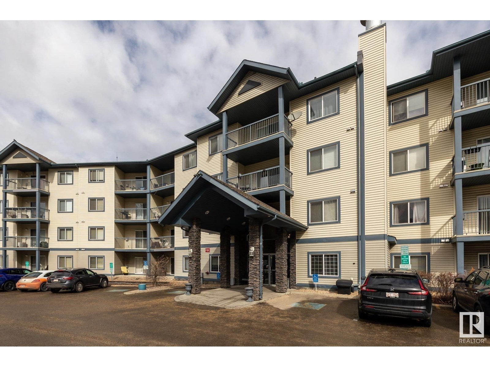 #238 16311 95 St Nw, Edmonton