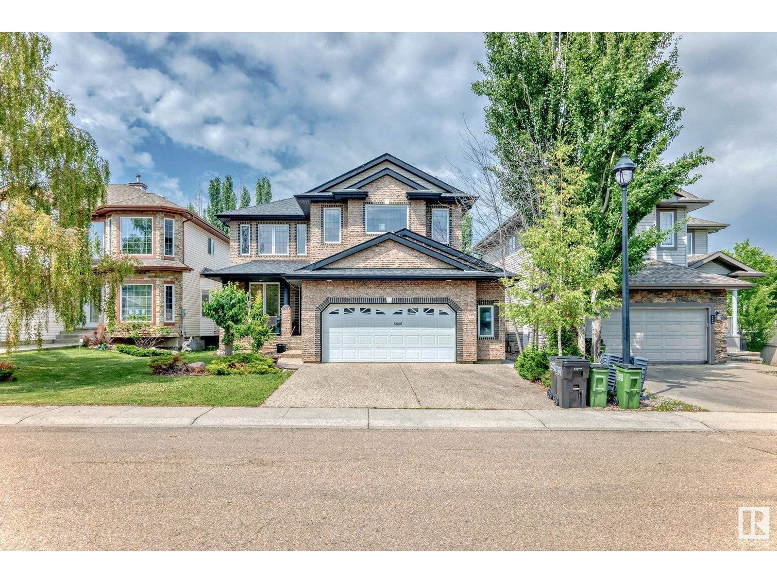 6406 Sandin Cr Nw, Edmonton