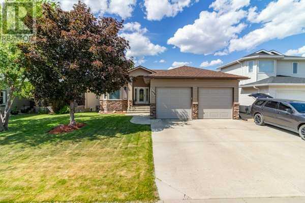 122 Riverbrook Close W, Lethbridge
