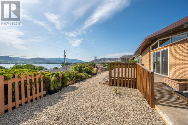 6602 Nighthawk Drive, Osoyoos