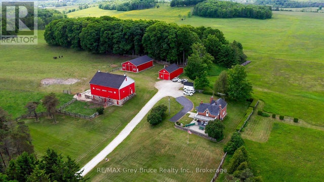 319144 Grey Road 1, Georgian Bluffs