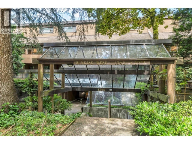 306 1345 W 15th Avenue, Vancouver