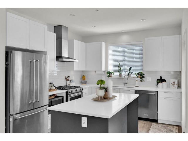 21 20451 84 Avenue, Langley