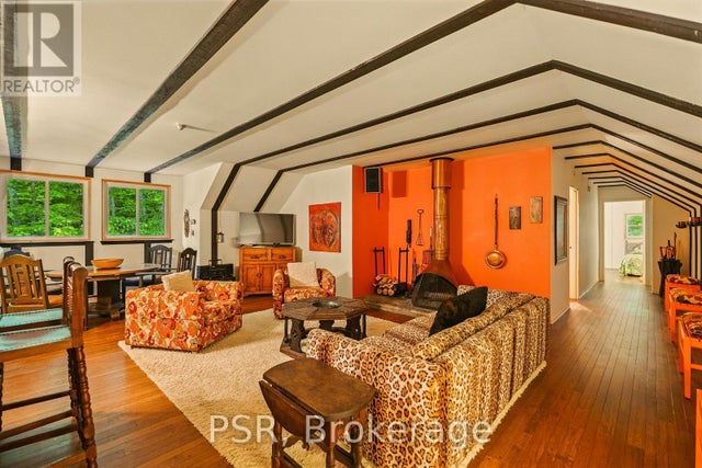 319 - 12 Bigwin Island, Lake Of Bays (franklin)