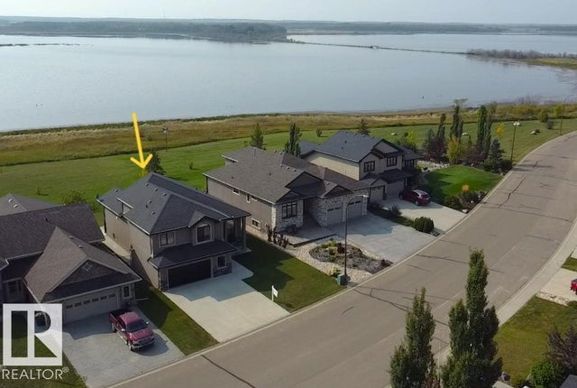 3704 Lakeshore Dr, Bonnyville Town