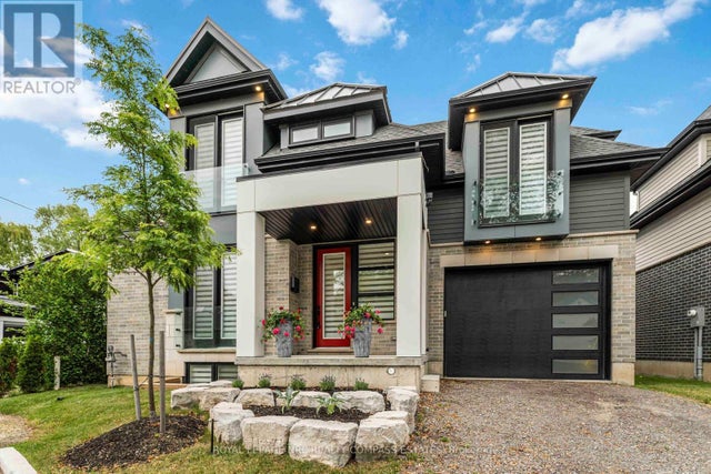 10 Paxton Avenue, St. Catharines (port Dalhousie)