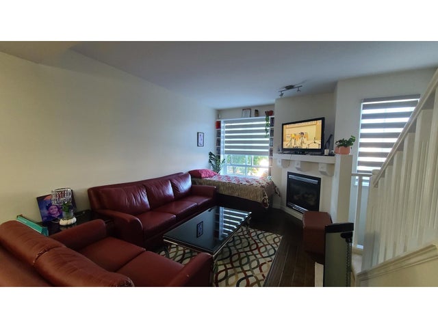 57 15030 58 Avenue, Surrey