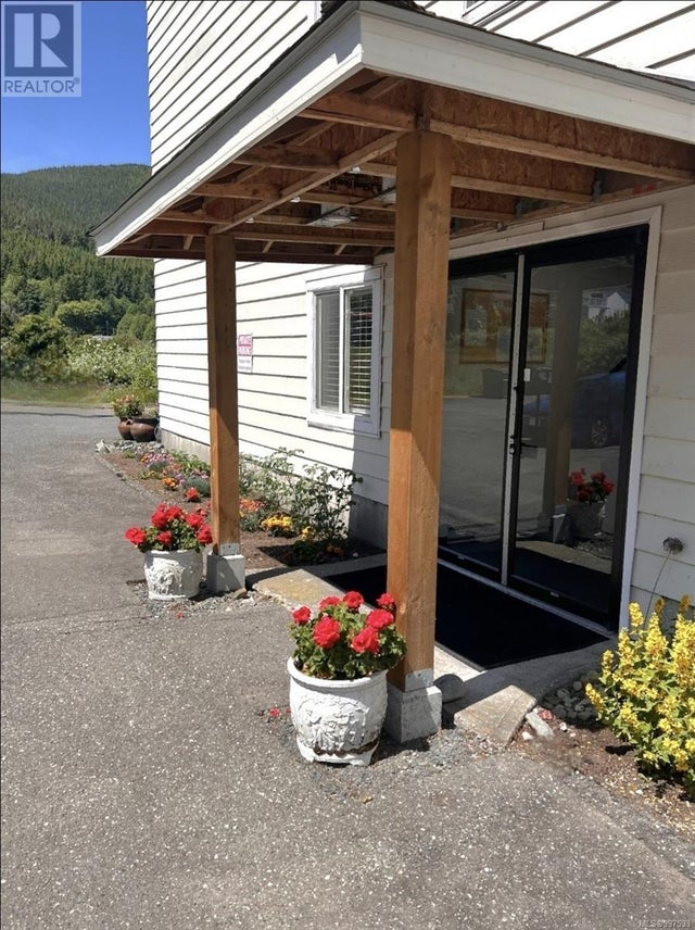 312 611 Macmillan Dr, Sayward