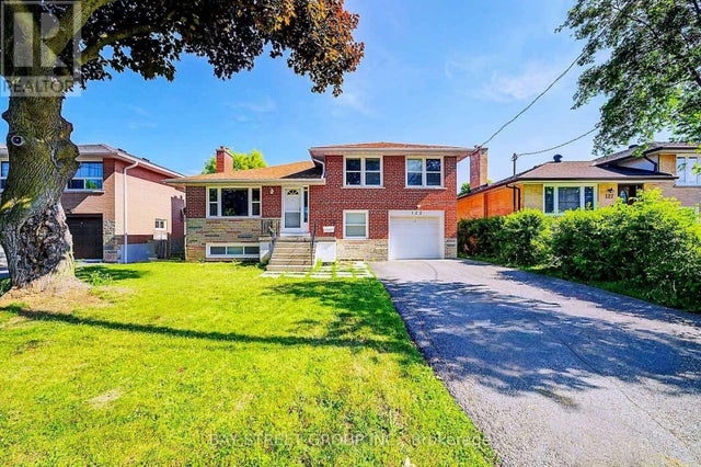 125 Connaught Avenue, Toronto (newtonbrook West)