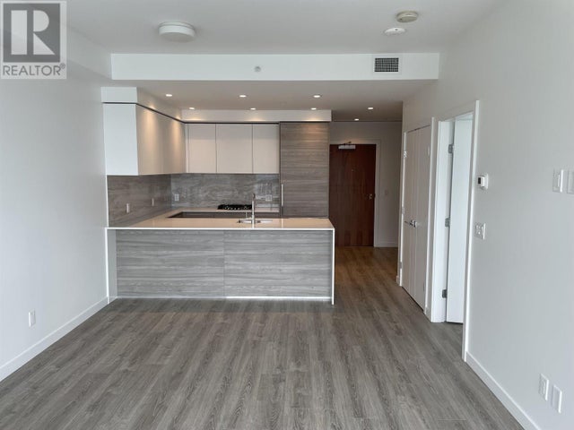 802 680 Quayside Drive, New Westminster