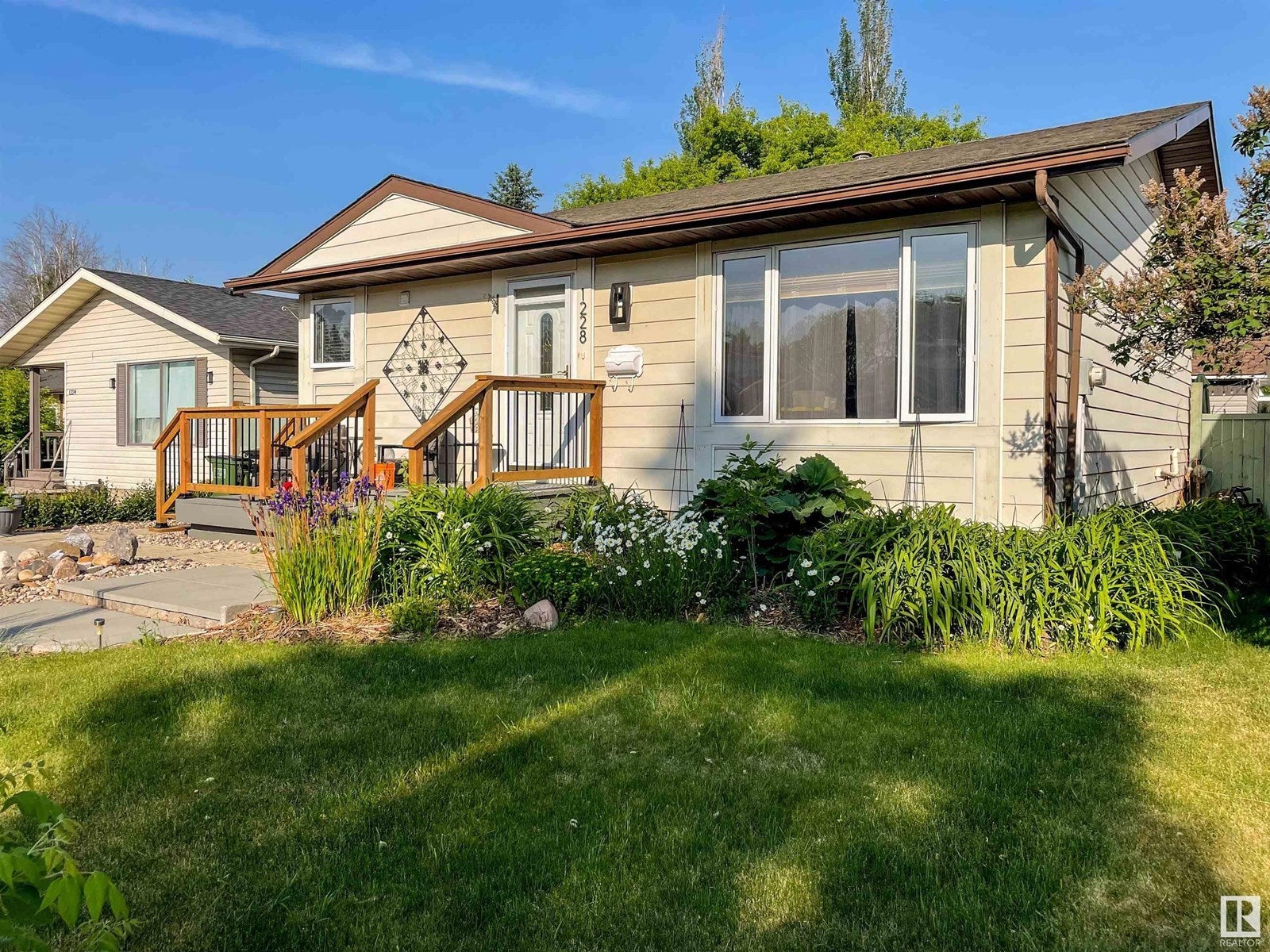 1228 65 St Nw, Edmonton