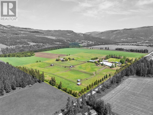 910 Lumby Mabel Lake Road, Lumby