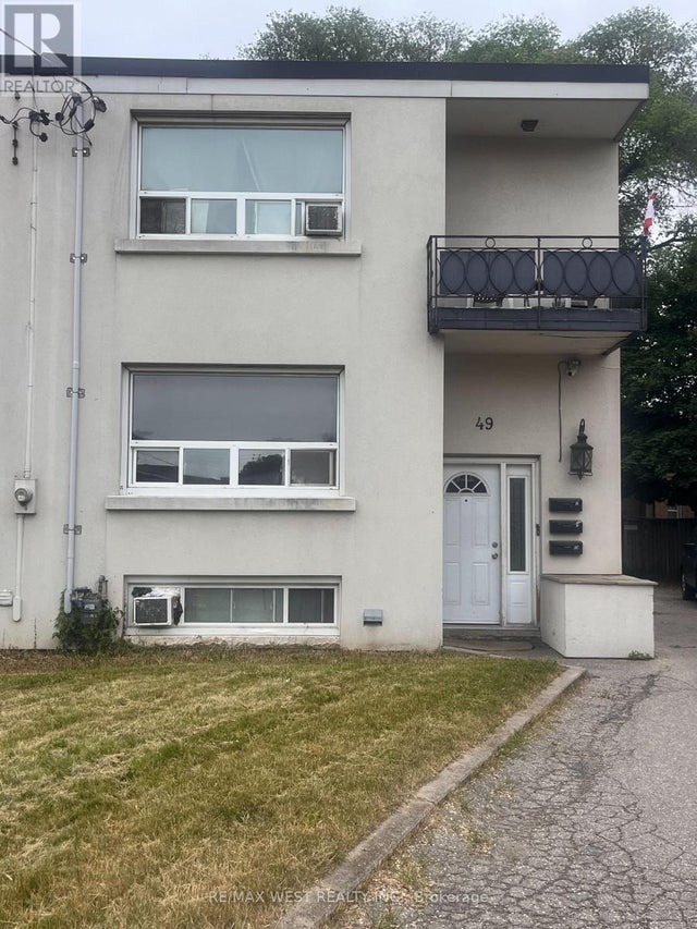 49 Penhurst Avenue, Toronto (stonegate-Queensway)