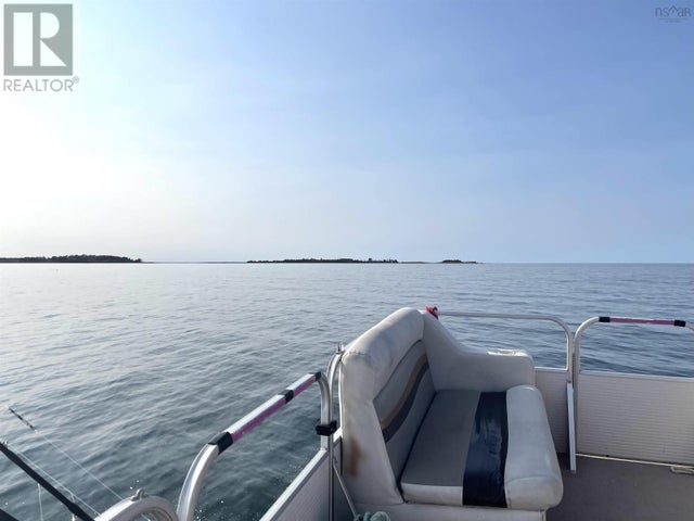 Saddle Island And Associated Lot, Malagash Point