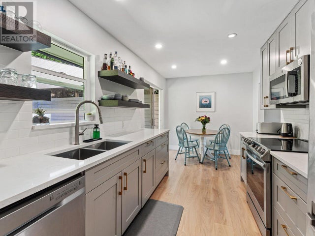 11584 212 Street, Maple Ridge