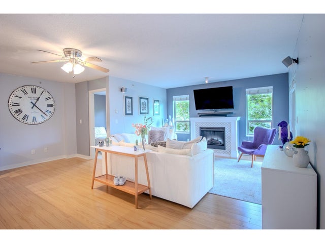 D410 8929 202 Street, Langley