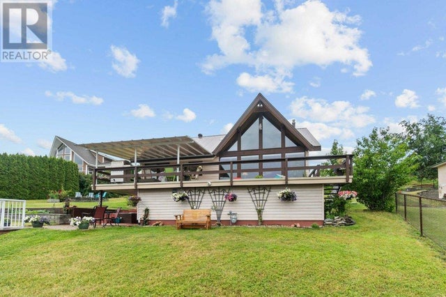 2504 Blind Bay Road, Blind Bay