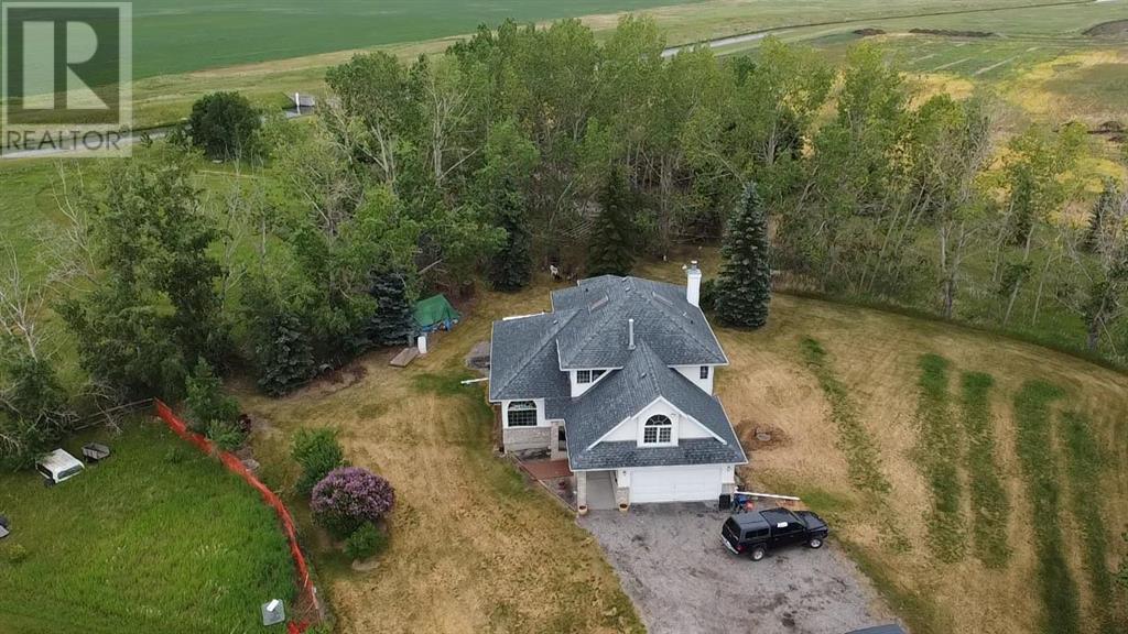 137 Canal Court, Rural Rocky View County