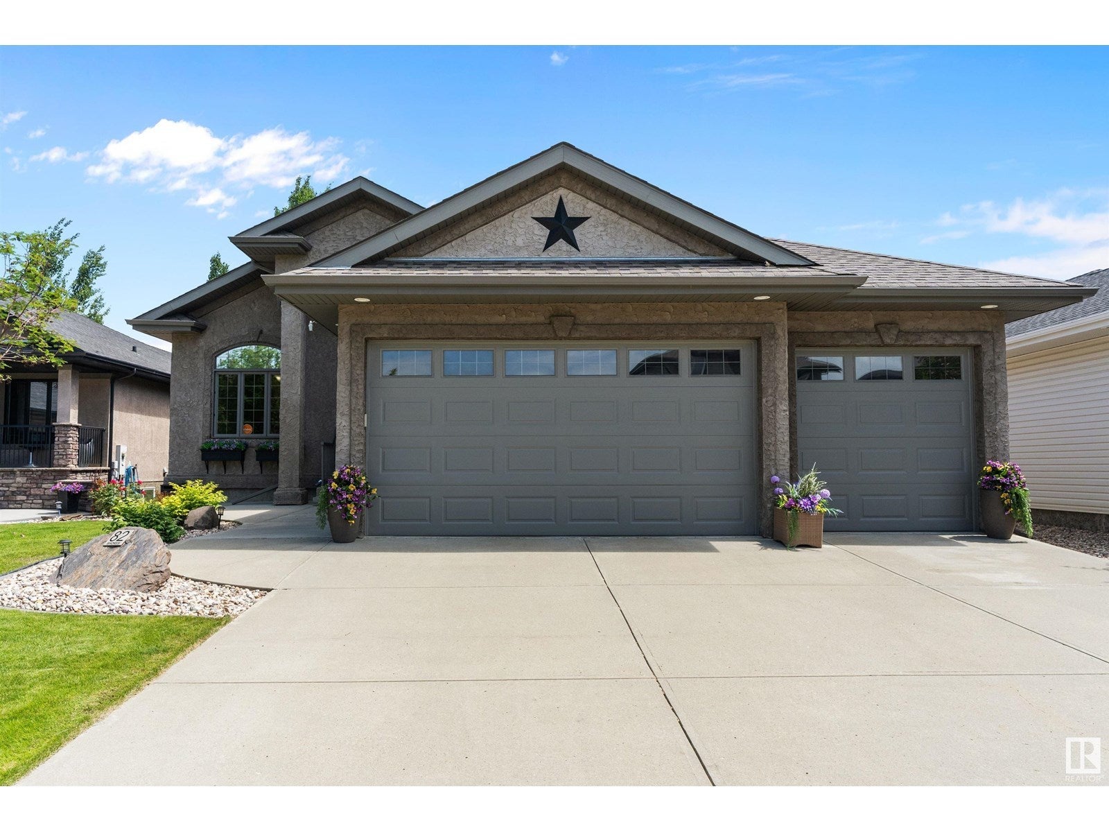 82 Shores Dr, Leduc