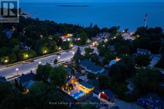 126 High Street, Saugeen Shores