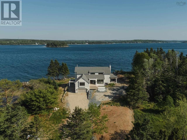 7026 St Margarets Bay Road, Boutiliers Point