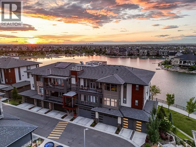 102, 29 Mahogany Circle Se, Calgary