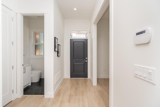 20549 74b Avenue, Langley