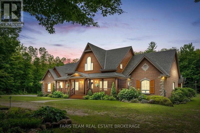 697 Lafontaine Road E, Tiny