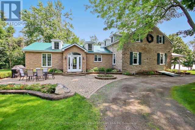 100 Loch End Road, Beckwith