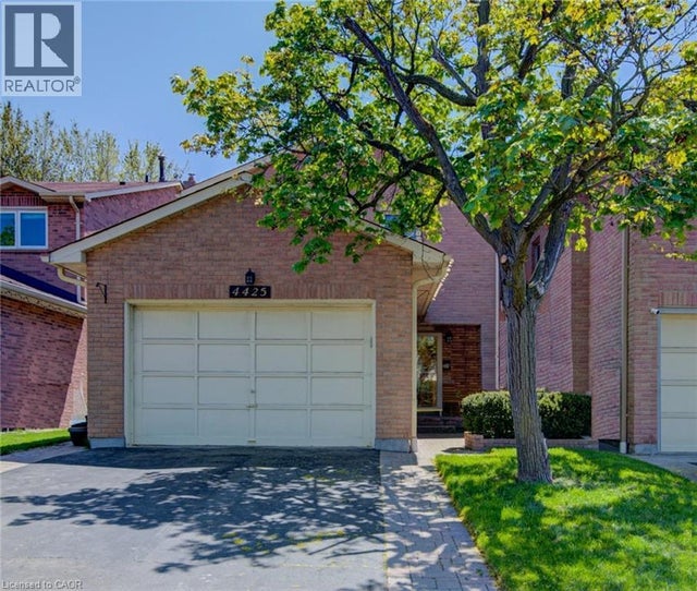 4425 Sawmill Valley Drive, Mississauga