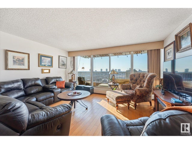 #1002 9923 103 St Nw, Edmonton