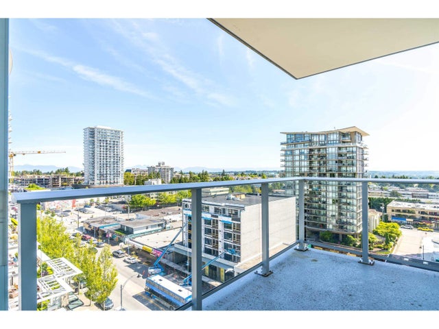 1202 1441 Johnston Road, Surrey